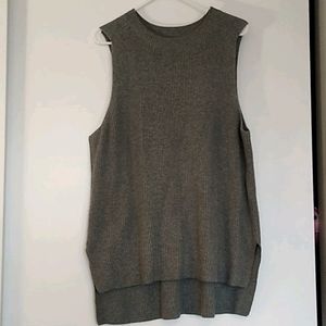 Bass Sleeveless Sweater